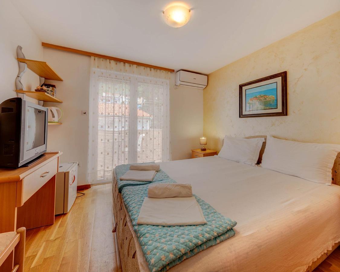 Disney Apartments Будва Екстериор снимка