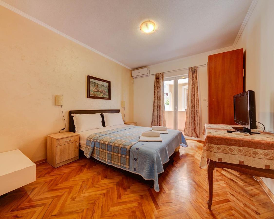 Disney Apartments Будва Екстериор снимка