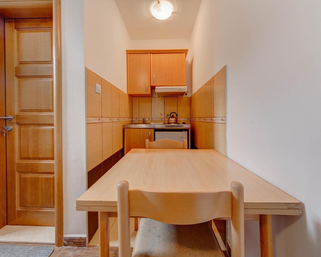 Disney Apartments Будва Екстериор снимка